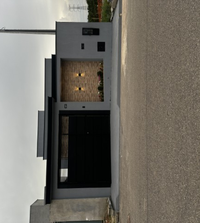 C3818 2.JPG
